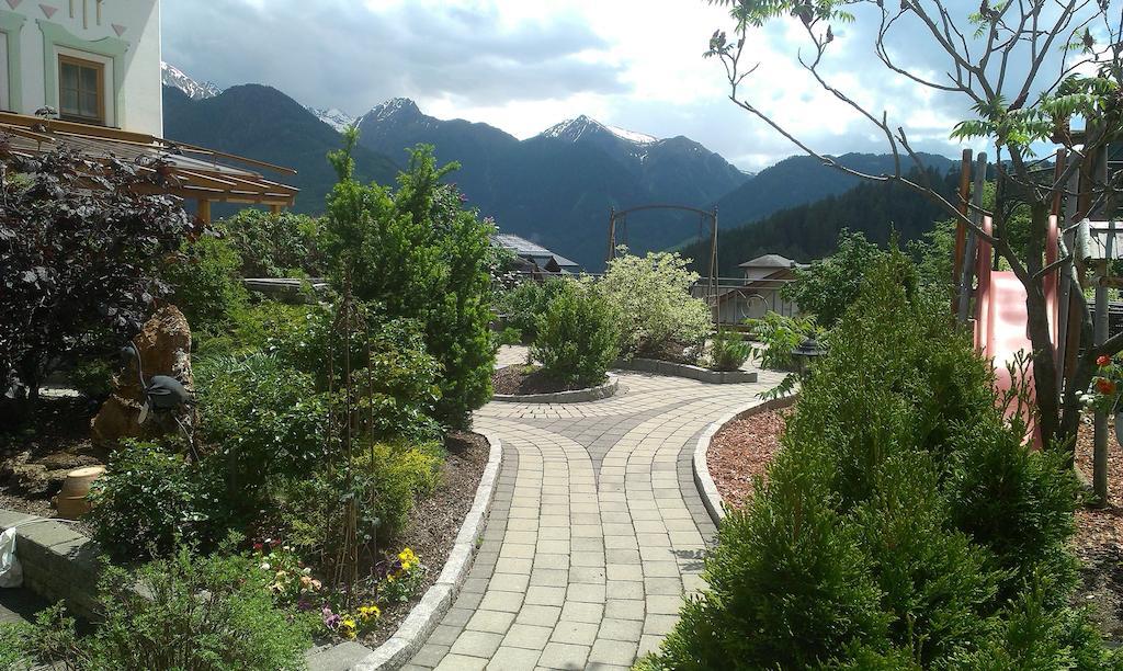 Hotel Garni Romantika Serfaus Exteriér fotografie